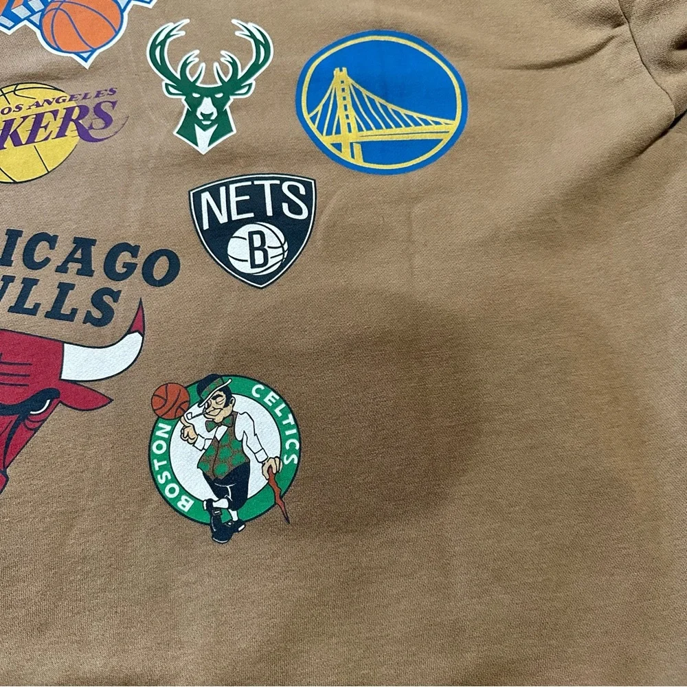 Hollister Brown Hoodie with NBA Logo, Collab with NBA, XL - Picture 5 of 6